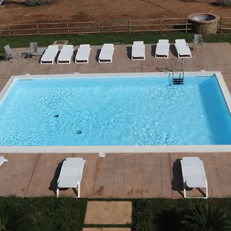 Le Torri Del Cilento 3* サンタ・マリア・ディ・カステッラバーテ