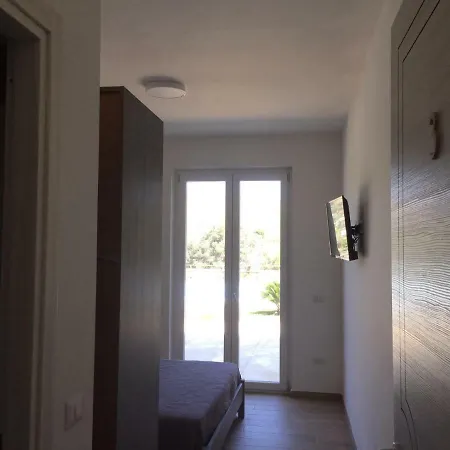 Le Torri Del Cilento לינה וארוחת בוקר סנטה מריה די קסטלבאטה