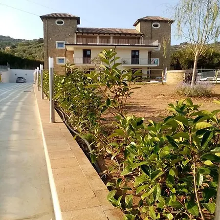 Le Torri Del Cilento לינה וארוחת בוקר *